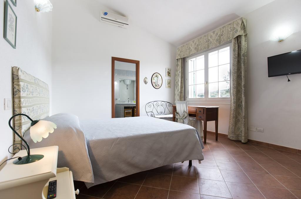 Villa Raimonda Putifigari المظهر الخارجي الصورة