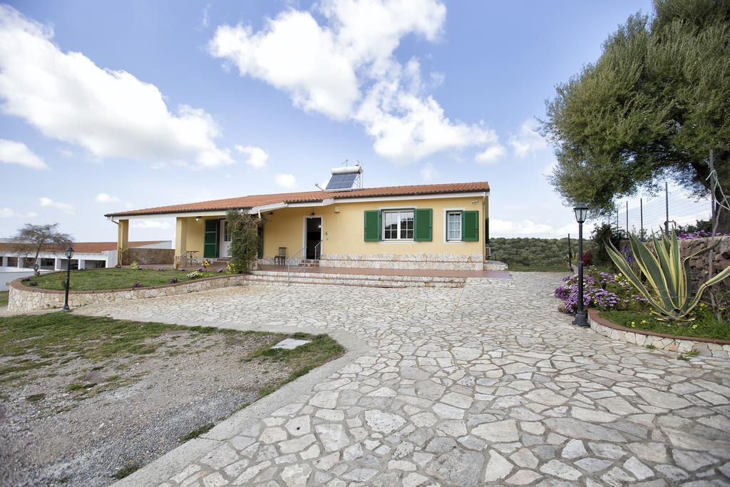 Villa Raimonda Putifigari المظهر الخارجي الصورة