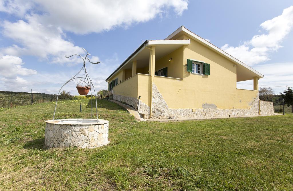 Villa Raimonda Putifigari المظهر الخارجي الصورة
